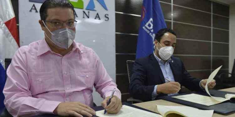 Aduanas y el Bandex acuerdan facilitar comercio y expandir exportaciones