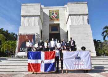 Almonte: desde el MEM se hace patria con la defensa del interés nacional