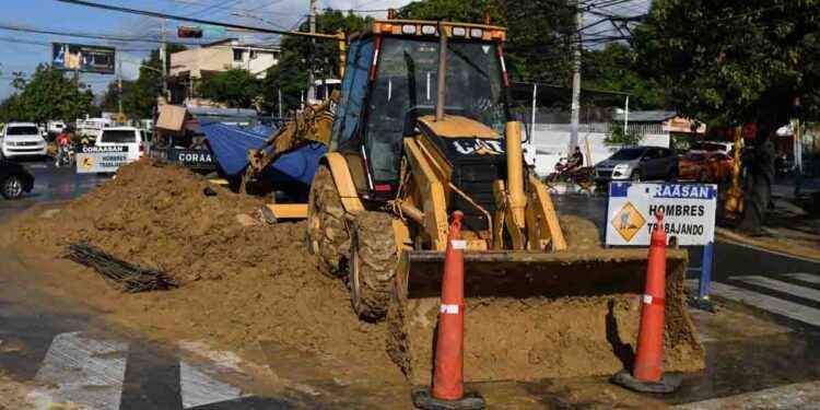 Coraasan realizará trabajos para mejorar distribución del servicio de agua potable