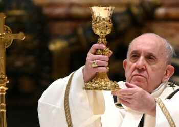 El papa Francisco dice que el mundo necesita «una vacuna para el corazón», además de la del coronavirus