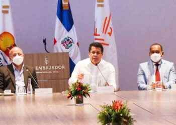 Gabinete de Turismo asegura que RD está preparada para hacer pruebas a todos sus turistas