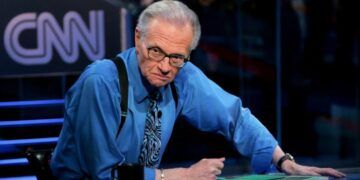 Murió Larry King, el legendario presentador de radio y televisión de EEUU