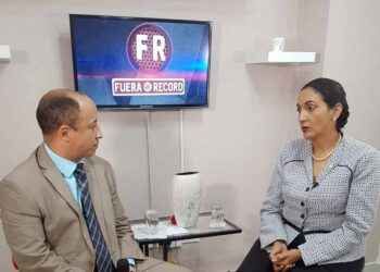 Presidente de Comisión de Salud del Senado llama a la población a vacunarse