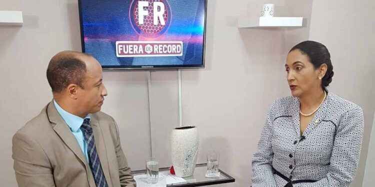 Presidente de Comisión de Salud del Senado llama a la población a vacunarse