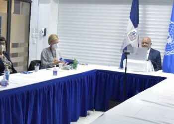 PNUD invita a ministro de Educación a presentar plan educativo dominicano