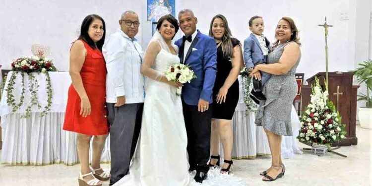 Los esposos Sánchez Merejo celebran su boda espiritual cargada de amor