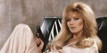 Murió a los 65 años Tanya Roberts, la chica Bond de “A View to a Kill”