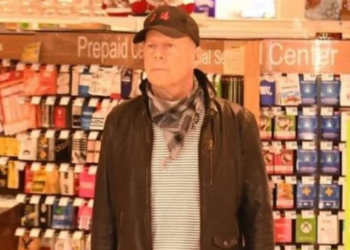 Echan a Bruce Willis de una farmacia al negarse a llevar mascarilla