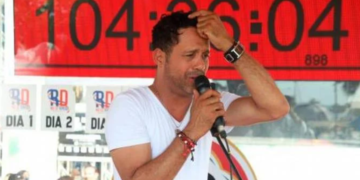 Carlos Silver intentará romper récord Guinness por cuarta vez