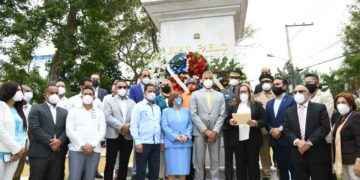 Gobernación de Santiago conmemora junto a  varias entidades el 208 aniversario del natalicio de Duarte
