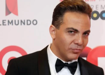 Cristian Castro: un «gallito mujeriego», presenta nueva novia y hablan de cuarto hijo