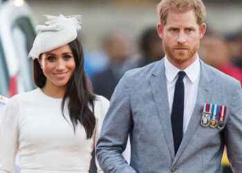 Meghan Markle y el príncipe Harry están siendo acusados de beneficiarse por sus títulos reales