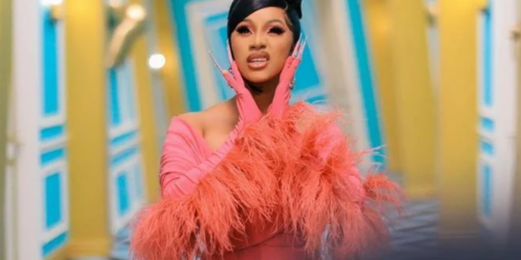 Cardi B no deja que su hija escuche sus canciones: “Hago música para adultos”