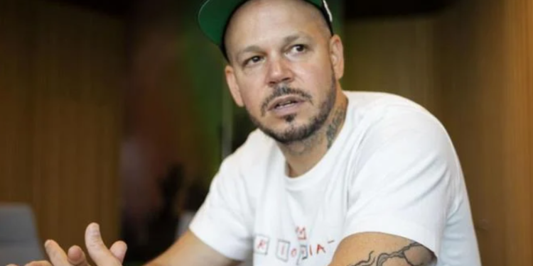 El rapero Residente, indignado por los disturbios en Washington