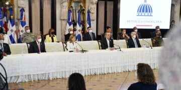 Gobierno presenta Plan de Vacunación contra COVID-19