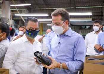 Ministro Bisonó destaca crecimiento de las exportaciones a pesar de la pandemia del covid-19