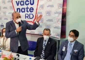 Gobierno espera recibir 90,000 vacunas contra COVID-19 la próxima semana