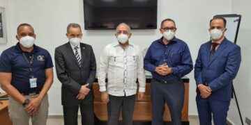 Administrador Aeropuerto Internacional el Cibao elogia trabajo de Salud Pública