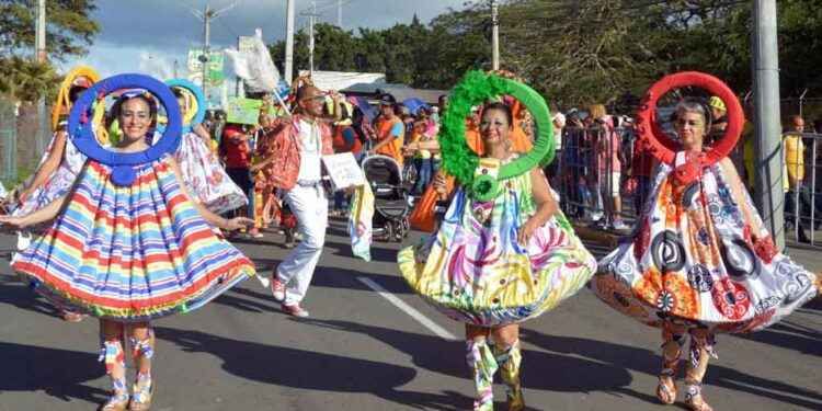 Todo listo para la propuesta televisiva “Santiago Corazón de Carnaval”