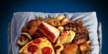 Qué alimentos sientan peor por la noche