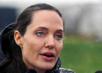 Angelina Jolie vende un cuadro que Churchill regaló a Franklin D. Roosevelt