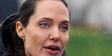 Angelina Jolie vende un cuadro que Churchill regaló a Franklin D. Roosevelt