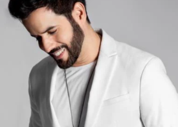Revista Billboard dice que Manny Cruz es “un artista que mantiene el merengue vivo»
