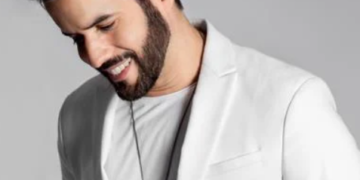 Revista Billboard dice que Manny Cruz es “un artista que mantiene el merengue vivo»