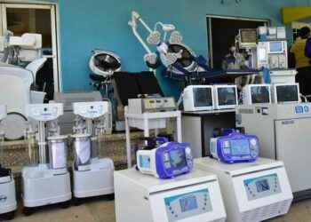SNS entrega  más de RD$ 40 millones en equipos a hospitales del Este y Santiago