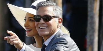 George Clooney: Escribe cartas de amor en la era tecnológica