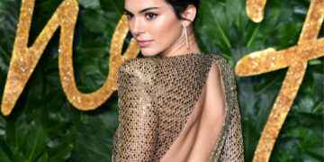 La divertida foto con la que Kendall Jenner presenta oficialmente a su novio Devin Booker