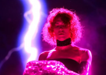 La famosa DJ Sophie muere en accidente doméstico hechizada por la «Luna del lobo»