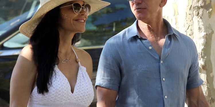 La vida de Jeff Bezos después de Amazon: conquista del espacio, filantropía y casa nueva de 135 millones