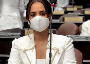 Betty Gerónimo y sus dos hijos se encuentran hospitalizados por un virus que no es covid
