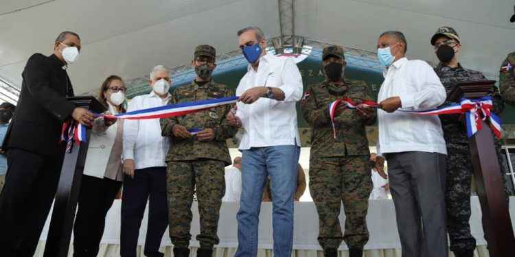 Presidente Abinader encabeza reinauguración de la Fortaleza Militar del Ejército en Sajoma