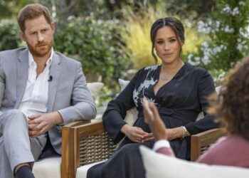 Meghan Markle revela que tenía pensamientos suicidas y en la familia real se preocupaban por cuán oscura sería la piel de su hijo