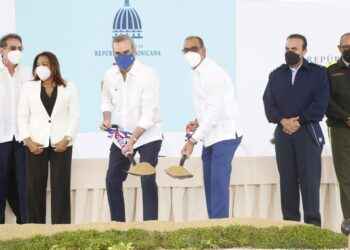 Presidente Abinader da primer palazo para inicio ampliación avenida Ecológica