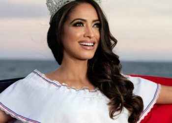 La modelo María Vargas representará a RD en Miss Petite Internacional en El Salvador