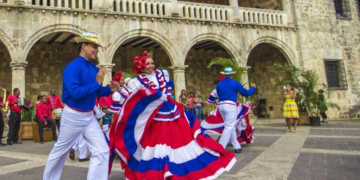 Empresario artístico Luis Medrano propone relanzar el Festival del Merengue