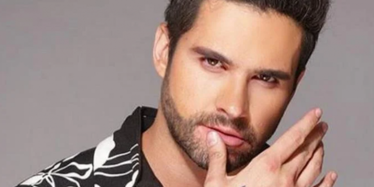 Actor Eleazar Gómez queda en libertad condicional tras admitir agresiones a su exnovia
