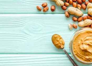 Crema de cacahuete: por qué deberías incluirla en tu dieta