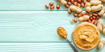 Crema de cacahuete: por qué deberías incluirla en tu dieta