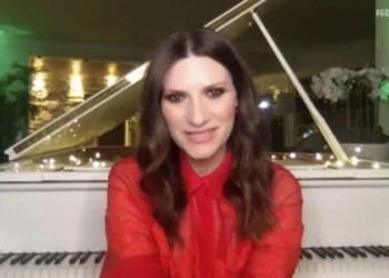 Laura Pausini gana su primer Globo de Oro por la canción “Io Sì”