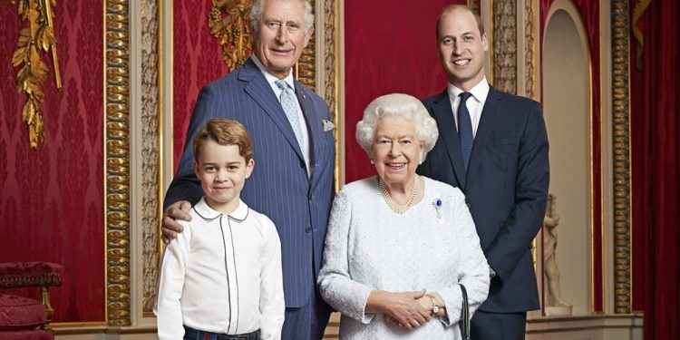 Un dolor infinito que lo persigue y un amor no tan perfecto: los fantasmas que acechan al príncipe William en su posible futuro de rey