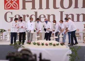 Abinader encabeza inicio construcción hotel Hilton Garden Inn La Romana