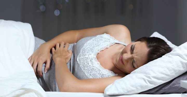 ¿Insomnio por tu menstruación? ¡Adiós a las malas noches con estos tips!