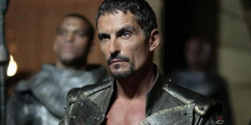 Muere Cliff Simon, actor de la serie «Stargate»