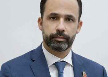 Designan a Robinson Santos director del Gabinete de Salud Pública