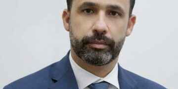 Designan a Robinson Santos director del Gabinete de Salud Pública