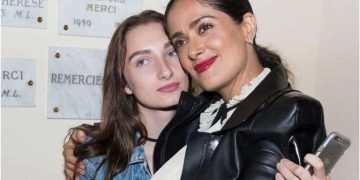 ¿Quién es la hijastra influencer de Salma Hayek?